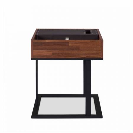 Unikátní víko z silné hnědé umělé kůže.